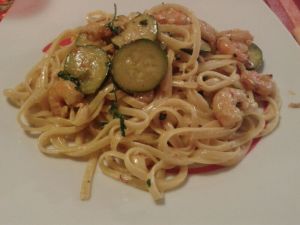 Linguine gamberetti, zucchine e zafferano