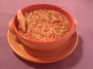 Zuppa di legumi e cereali