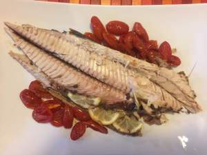 Palamita al cartoccio con pomodorini