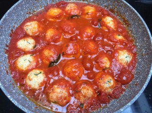 Polpette di ricotta col sugo