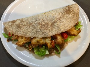 Piadina con fiori di zucca ripieni e fritti