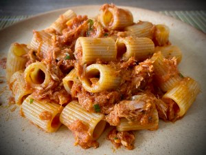 Mezze maniche al tonno