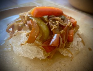 Noodles fritti alle verdure