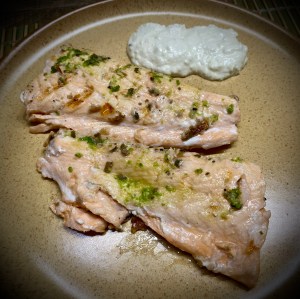 Filetto di salmone al pepe verde con zenzero e lime