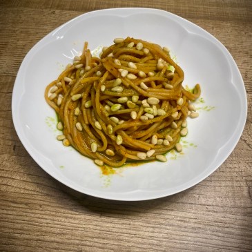 Pasta con crema di melanzane al forno e nduja